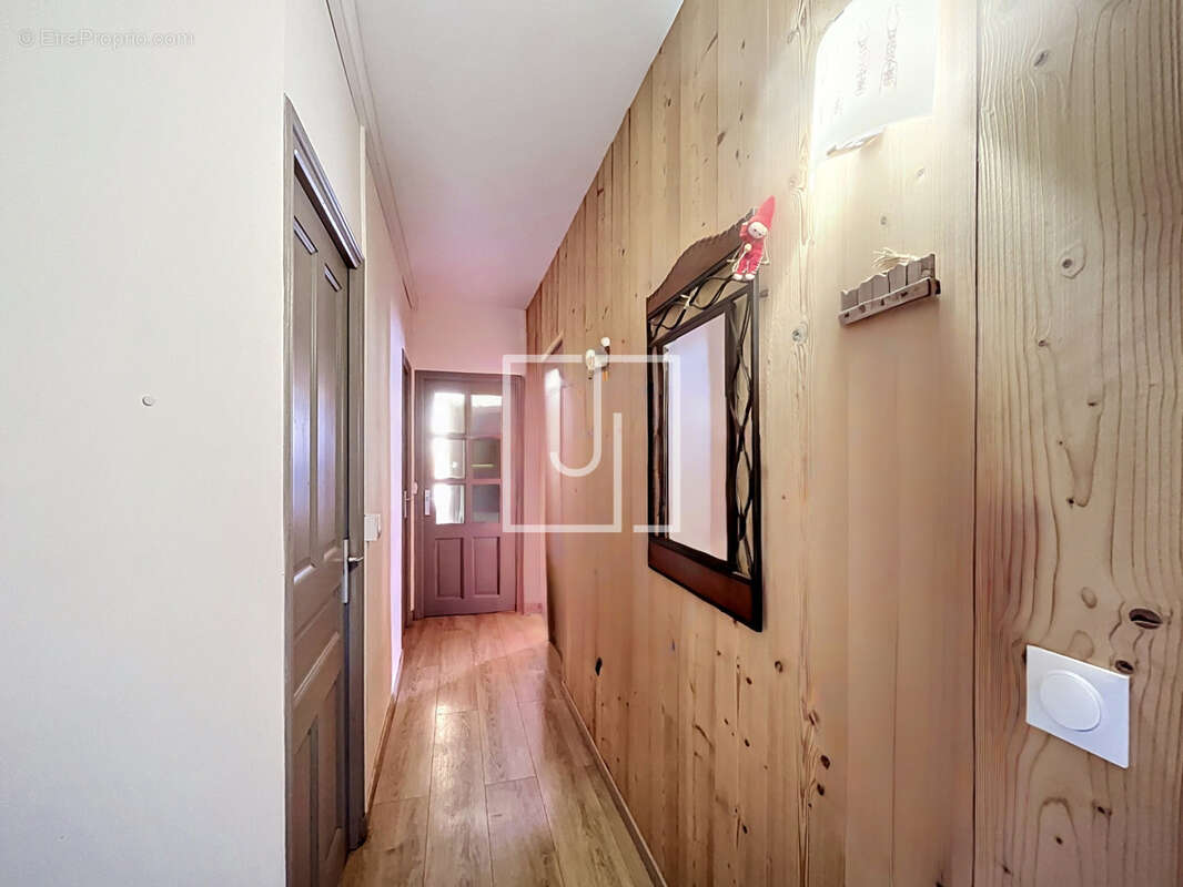 Appartement à JAUSIERS