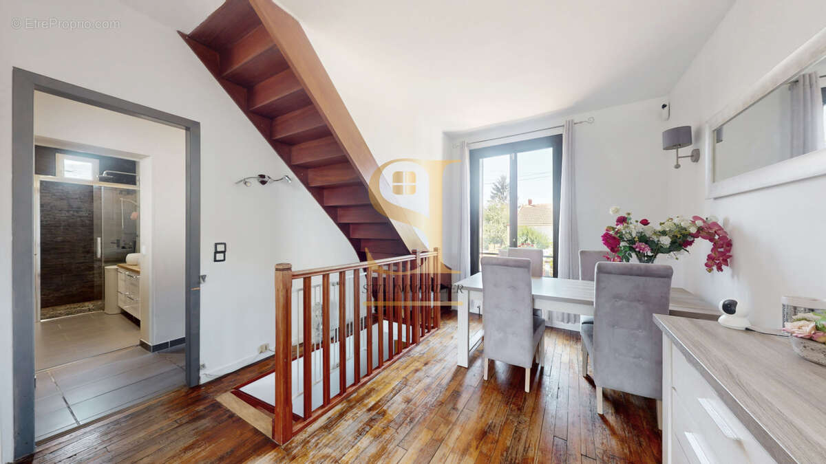 Maison à MORSANG-SUR-ORGE