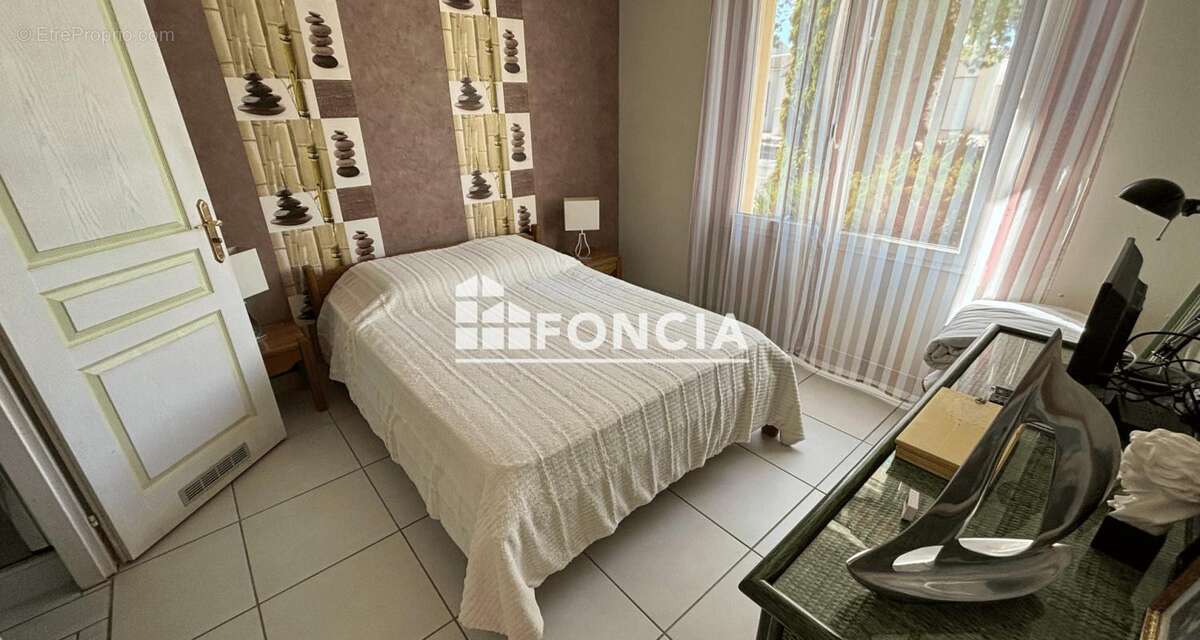 LAGORD (17) - La Plouzière Superbe Maison Familiale 172 m² avec Studio Indépendant - photo 4