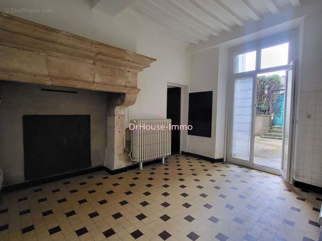 Appartement à GRAY