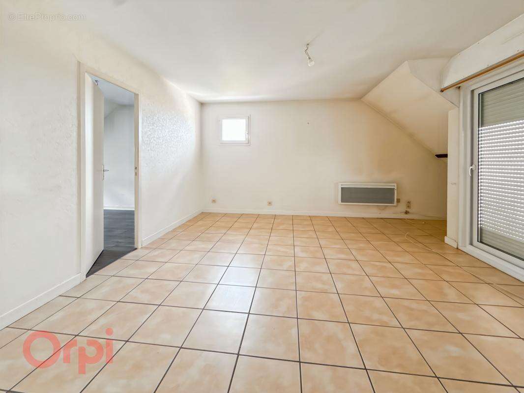 Appartement À Vendre - photo 3