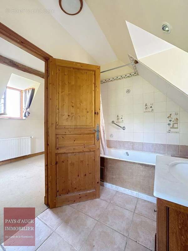 ORNE - Proche Vimoutiers - À Vendre : Propriété de Caractère avec Hôtel-Restaurant et Gîtes – Ticheville, Pays d’Auge - photo 28
