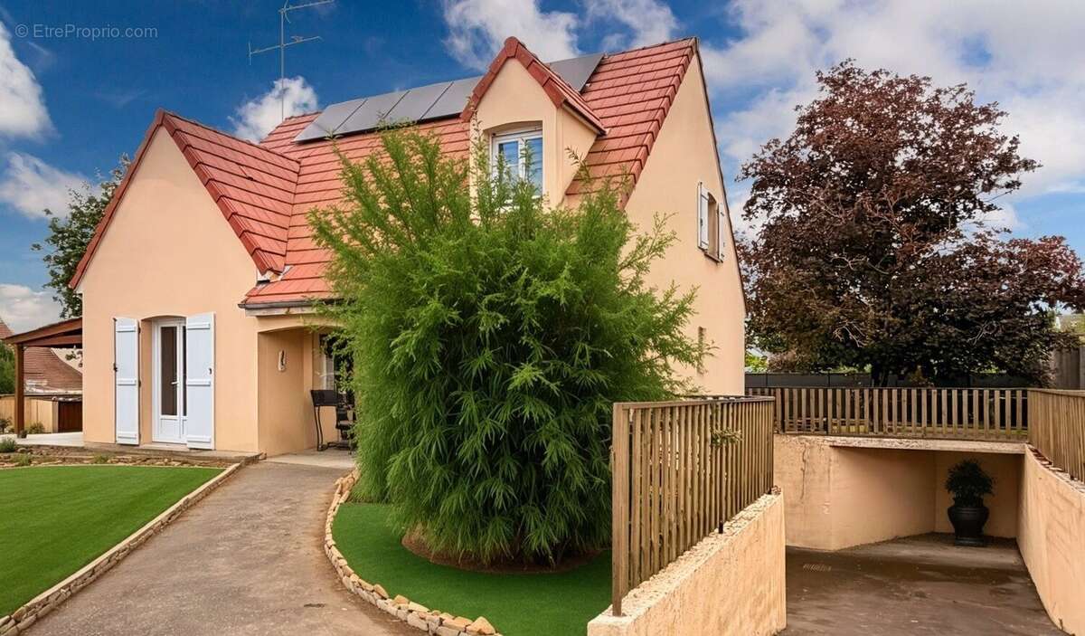 Maison à MALESHERBES