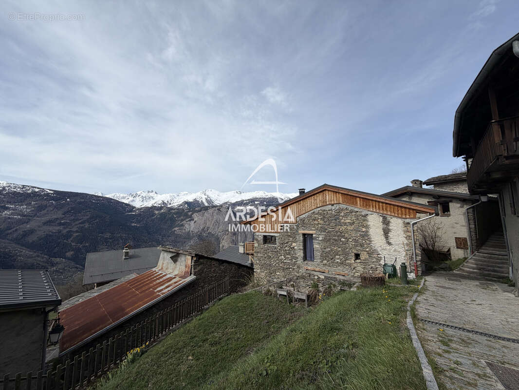 Maison à SAINT-MICHEL-DE-MAURIENNE