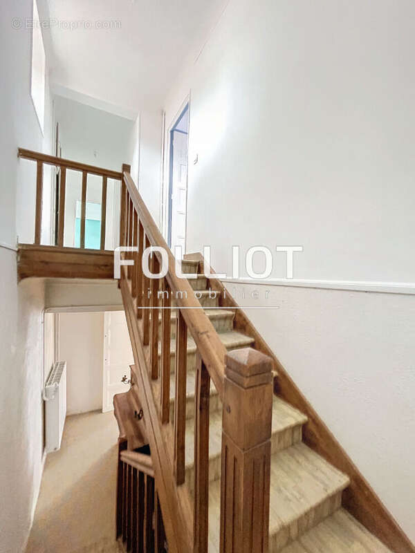 Maison à SAINT-SAMSON-DE-BONFOSSE