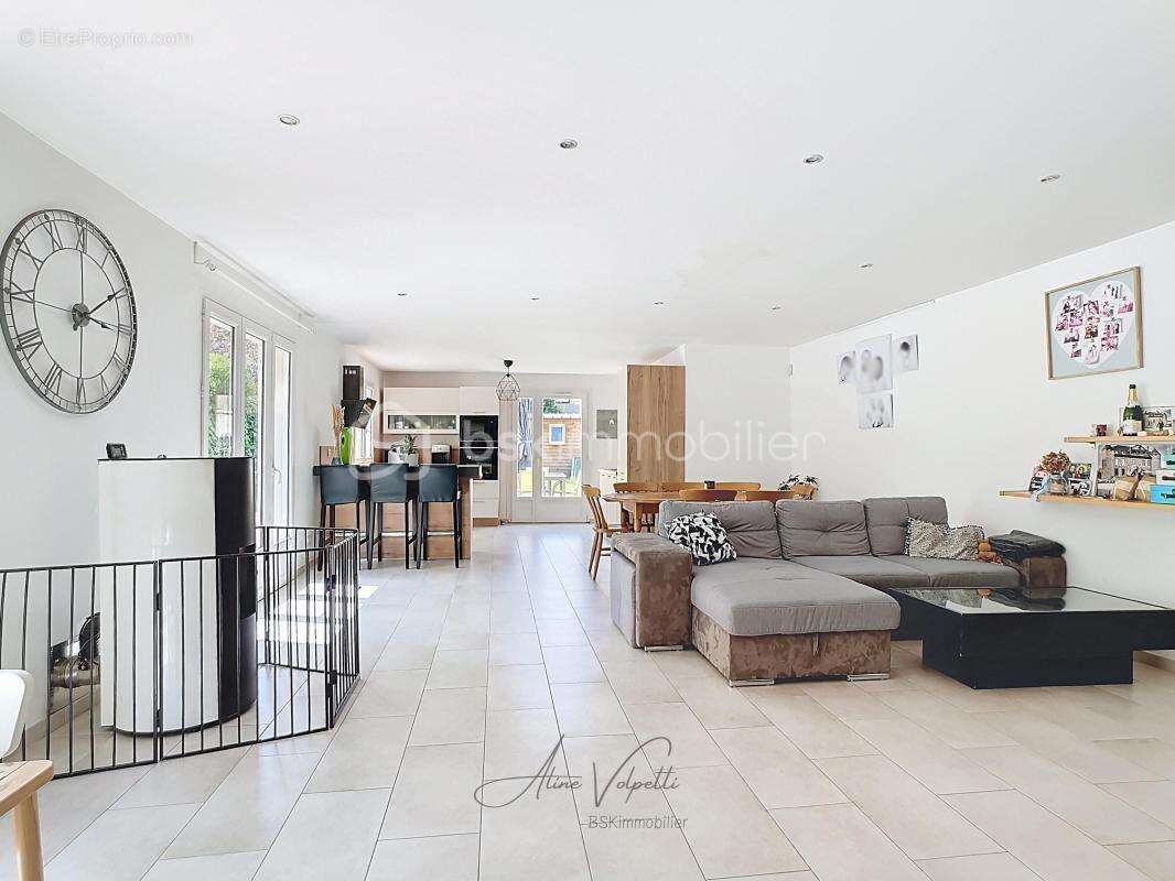 Maison à SAINT-GERMAIN-SUR-MORIN