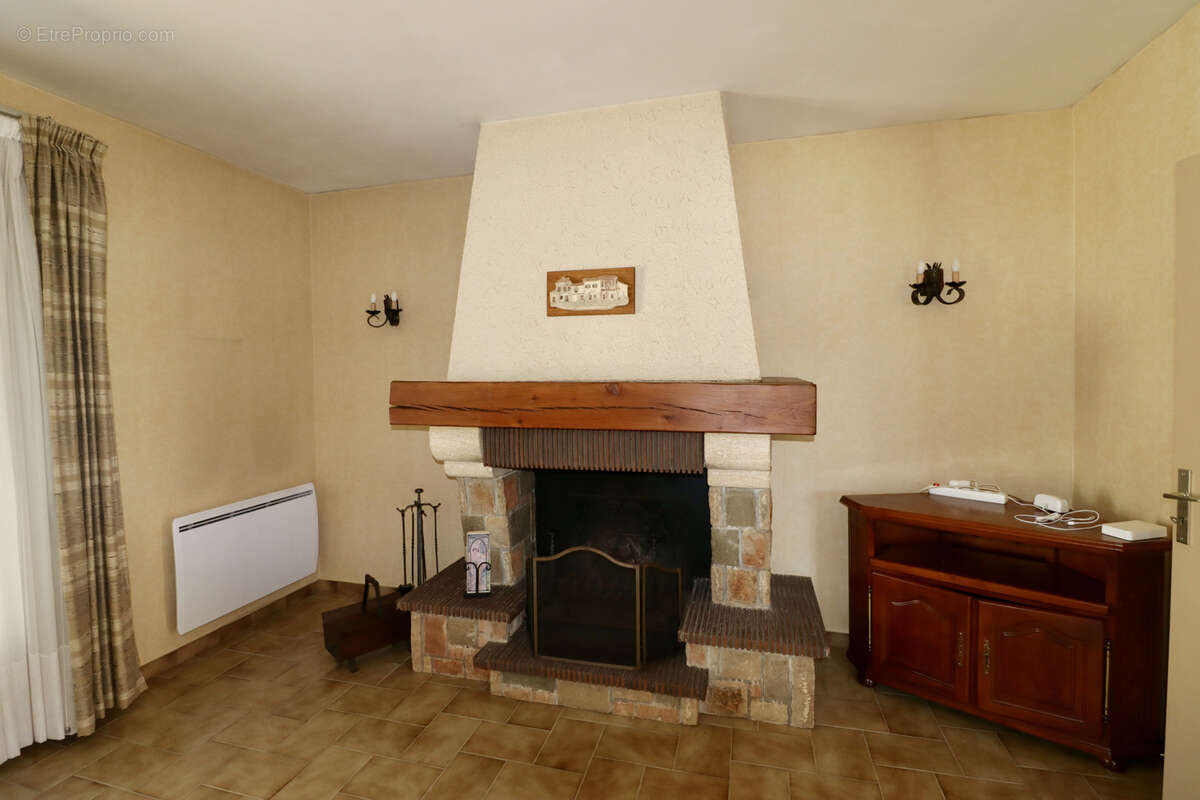 Maison à MESCHERS-SUR-GIRONDE