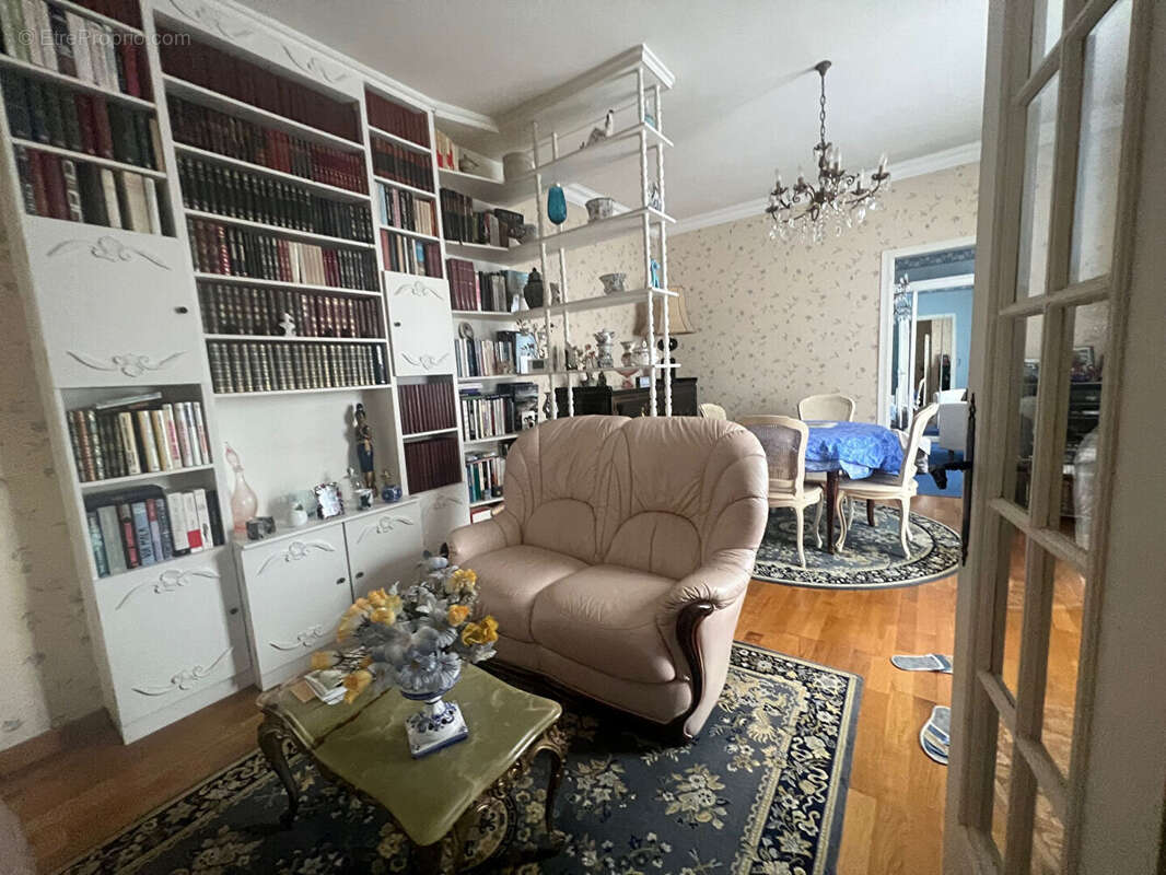 Maison à HOUILLES