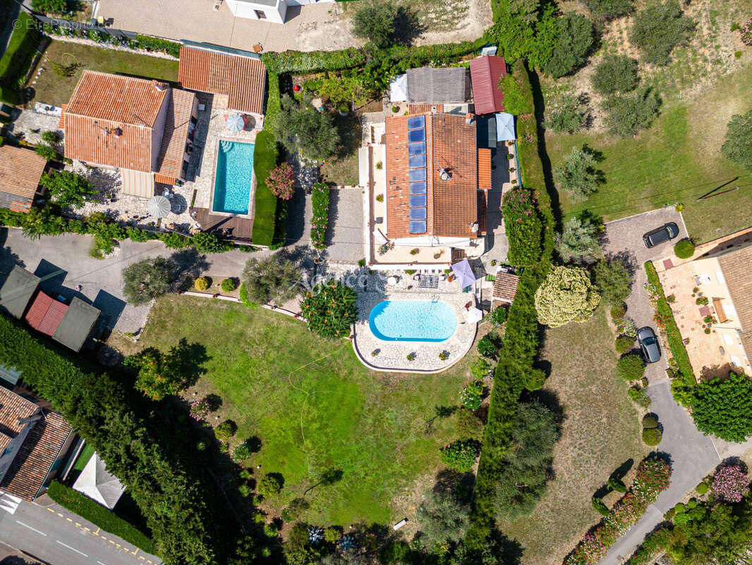 Maison à MOUGINS