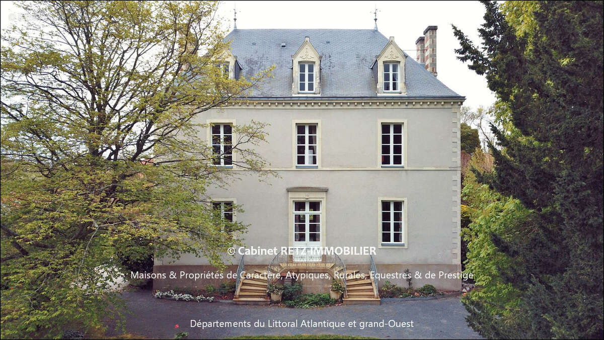 Maison à HAUTE-GOULAINE