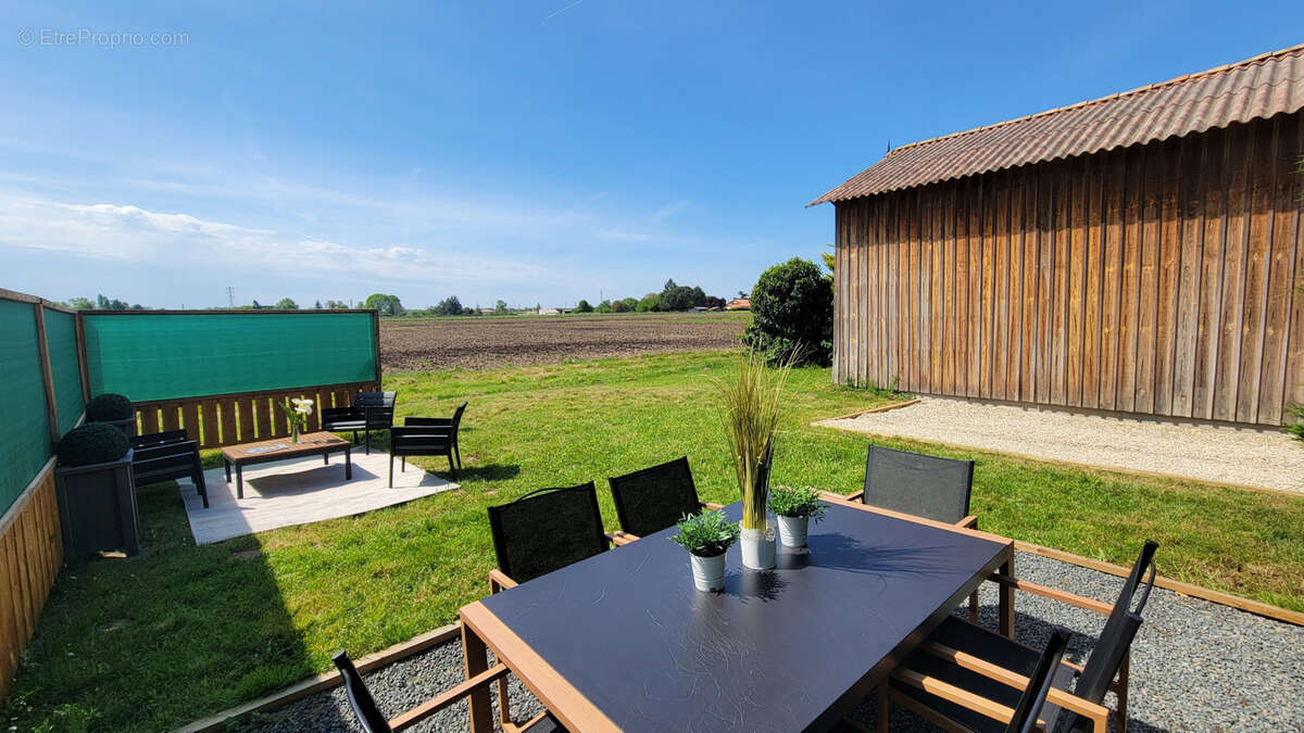 Maison à LANGON