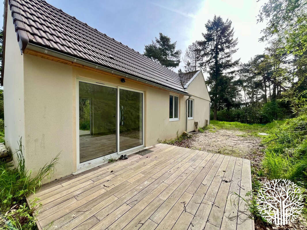 Maison à NOISY-SUR-ECOLE