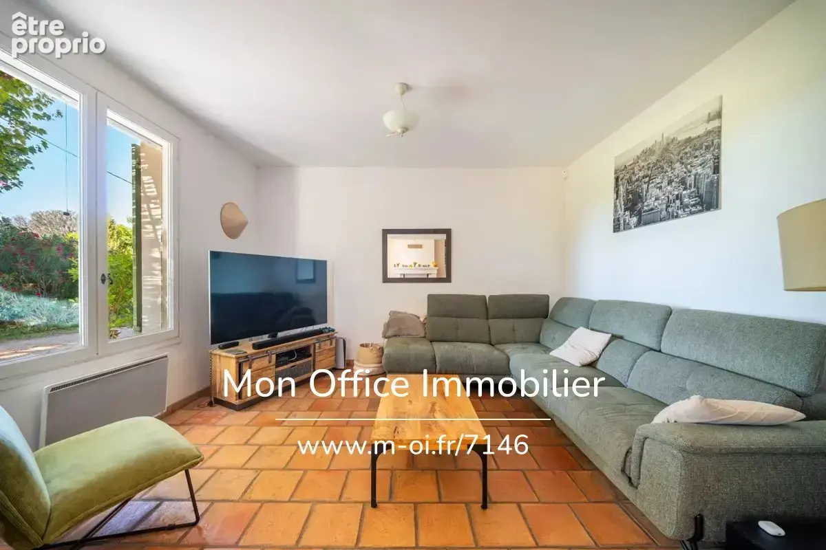 Référence : 7146-SKA - Maison 9 pièces - photo 15
