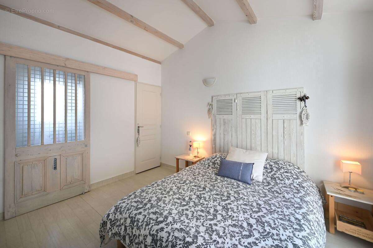 Maison à LA COUARDE-SUR-MER