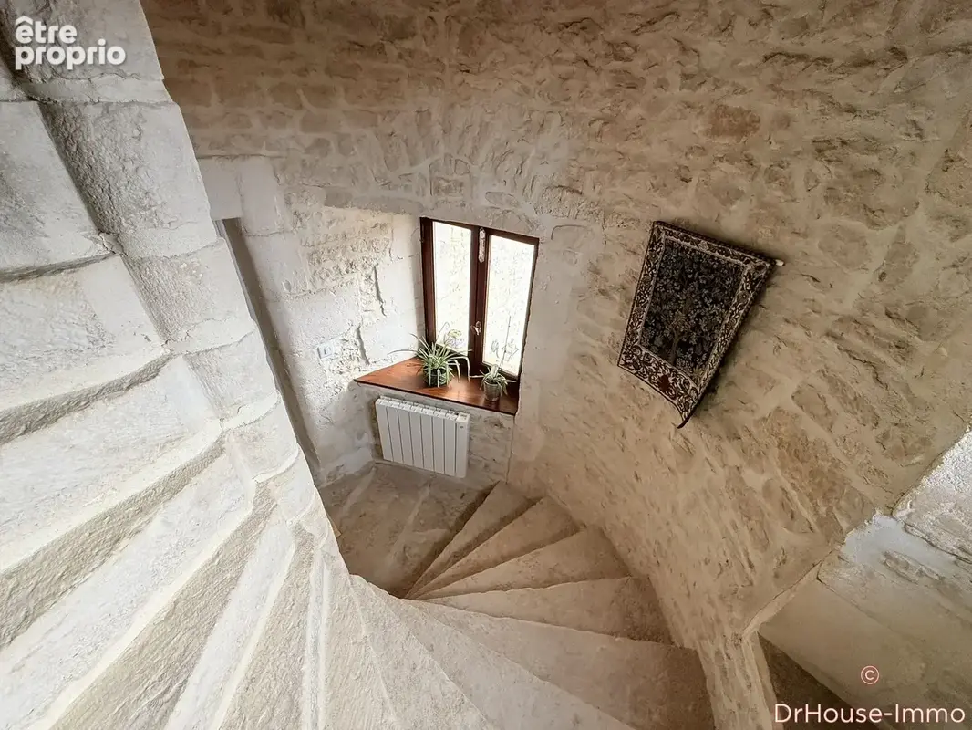 Maison 6 pièces 170 m² à vendre à Ruffec (16700) - photo 7