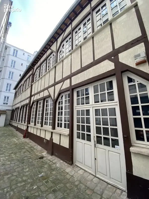 Commerce 355 m² à vendre à Clichy (92110) - photo 2