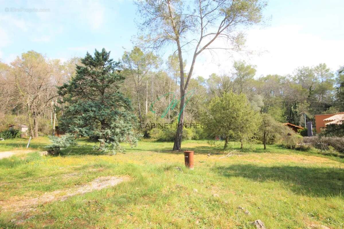 Maison à ROQUEFORT-LES-PINS