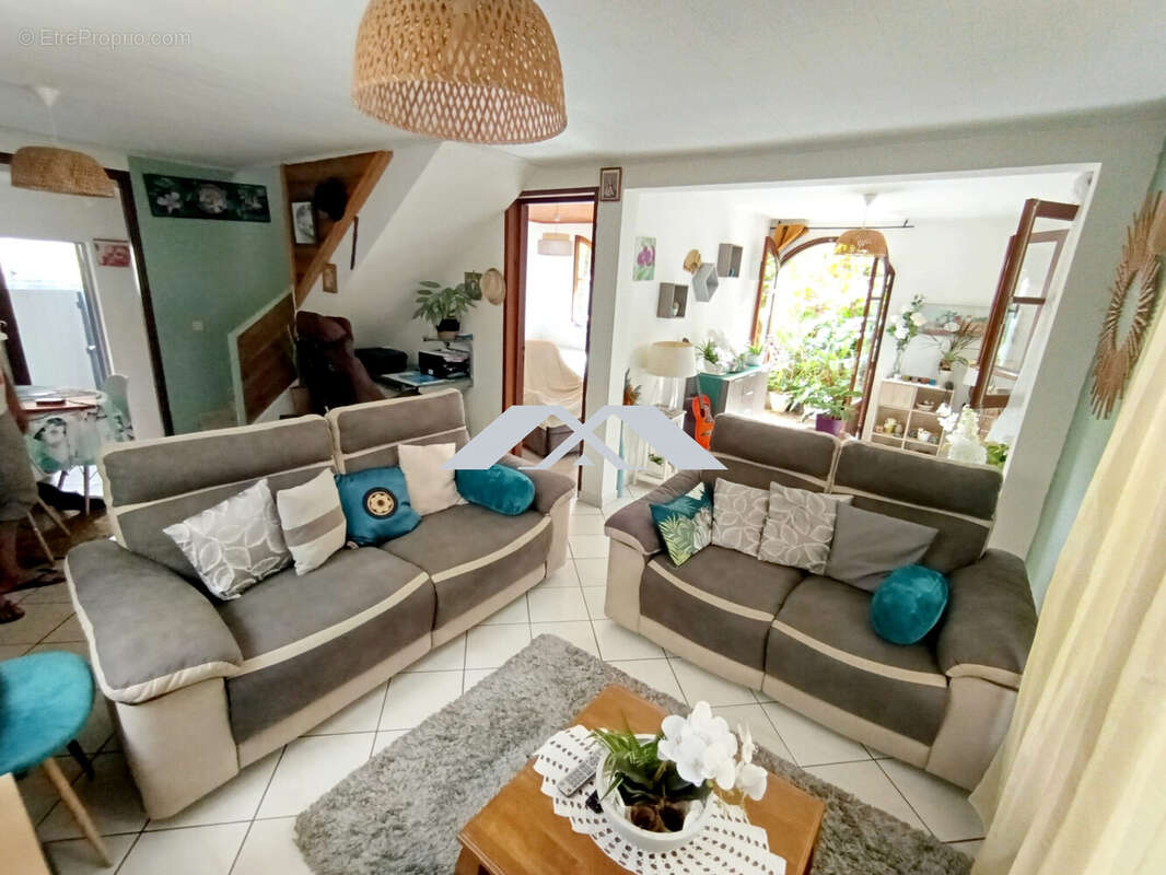 Maison à PETITE-ILE