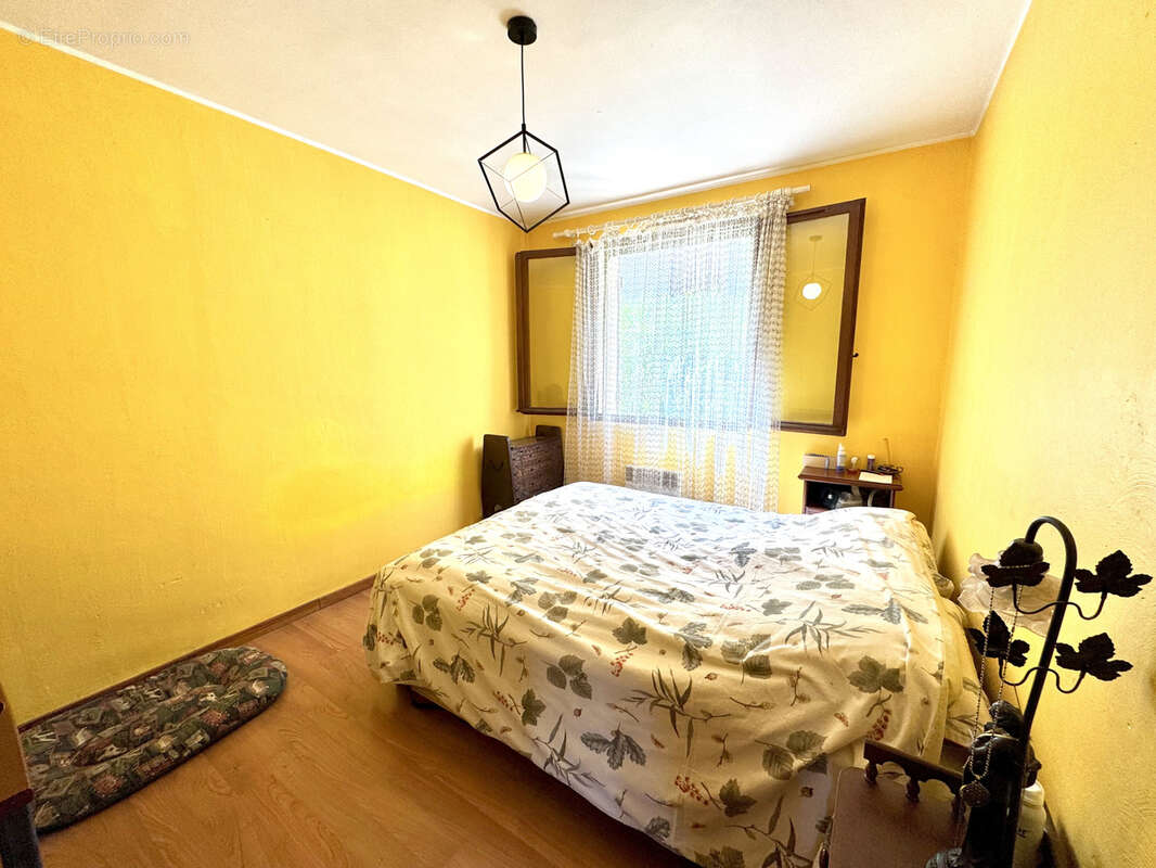 Maison à SOLLIES-TOUCAS