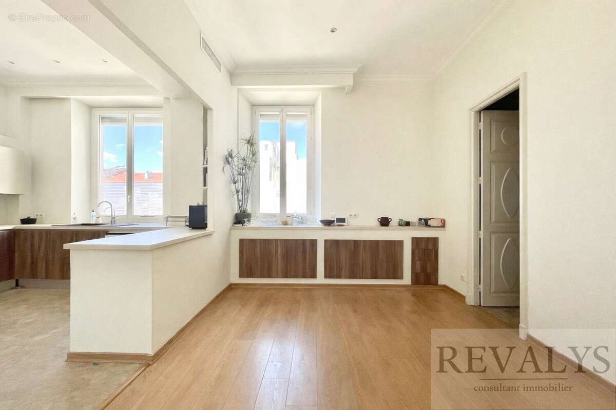 Appartement à NICE