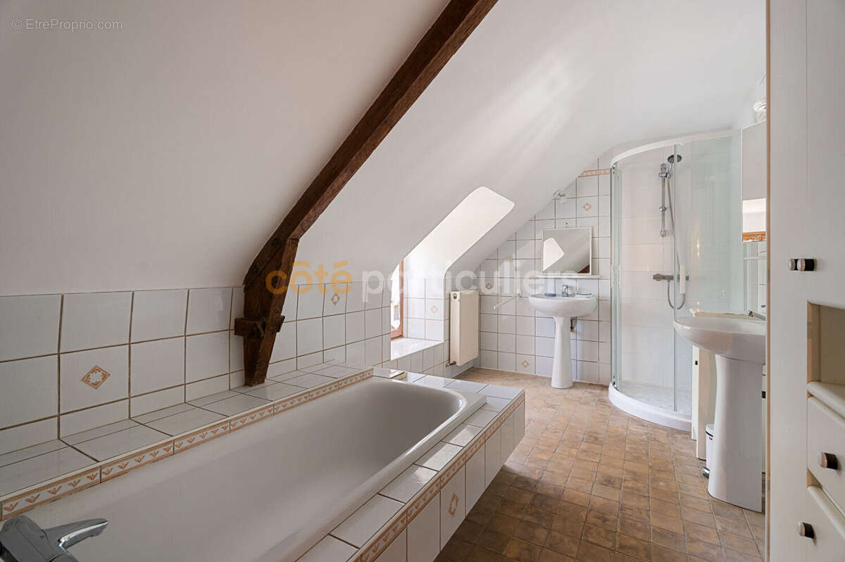 Propriété Saint Coulomb, bord de mer, 7 pièces 236 m2. Jardin paysager - photo 13
