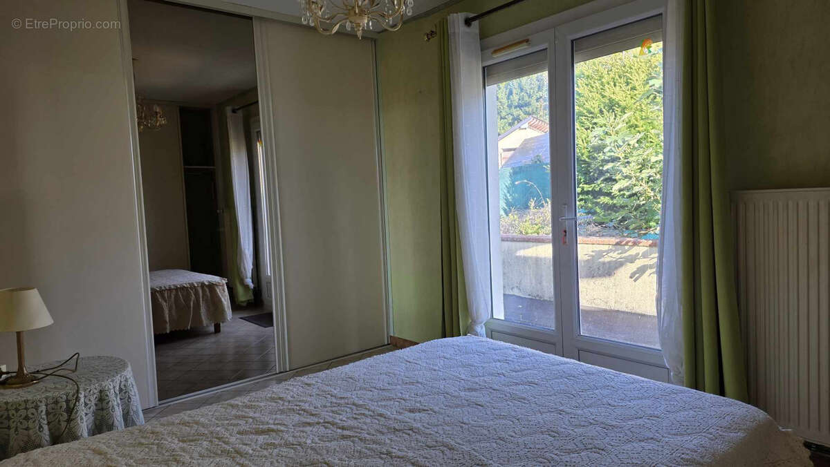 Maison à SAINT-CALAIS