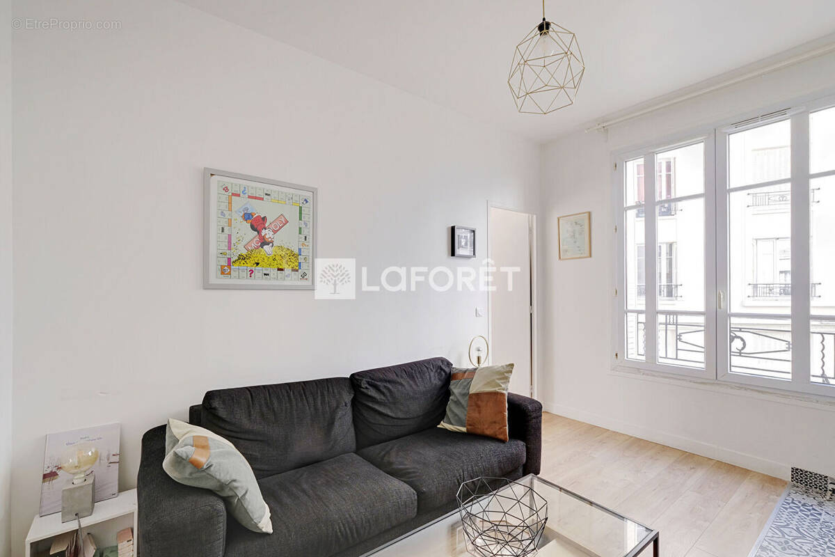 Appartement à PARIS-18E