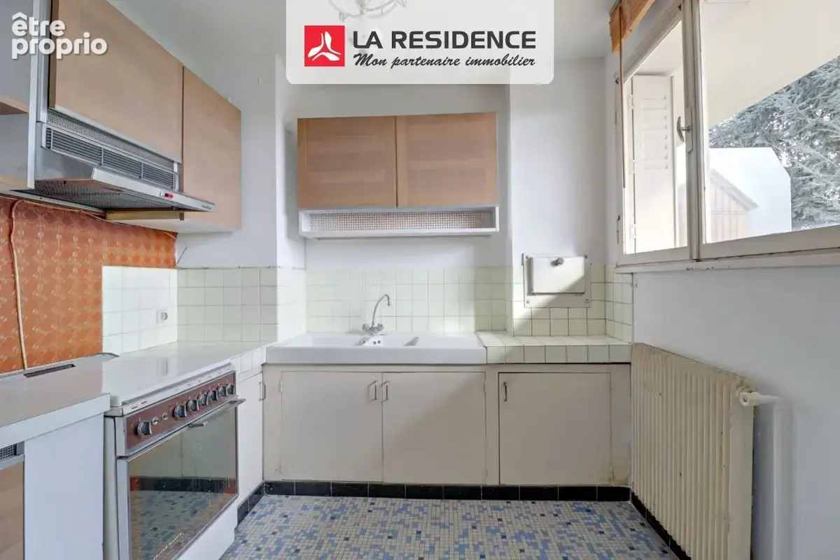 Appartement 4 pièces 80 m² à vendre à Chatou (78400) - photo 9