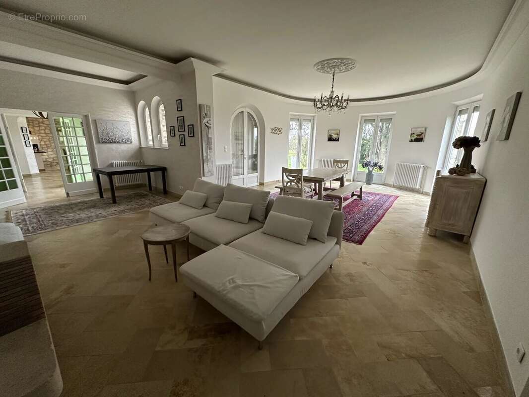 Maison à SAINTE-FOY-LA-GRANDE