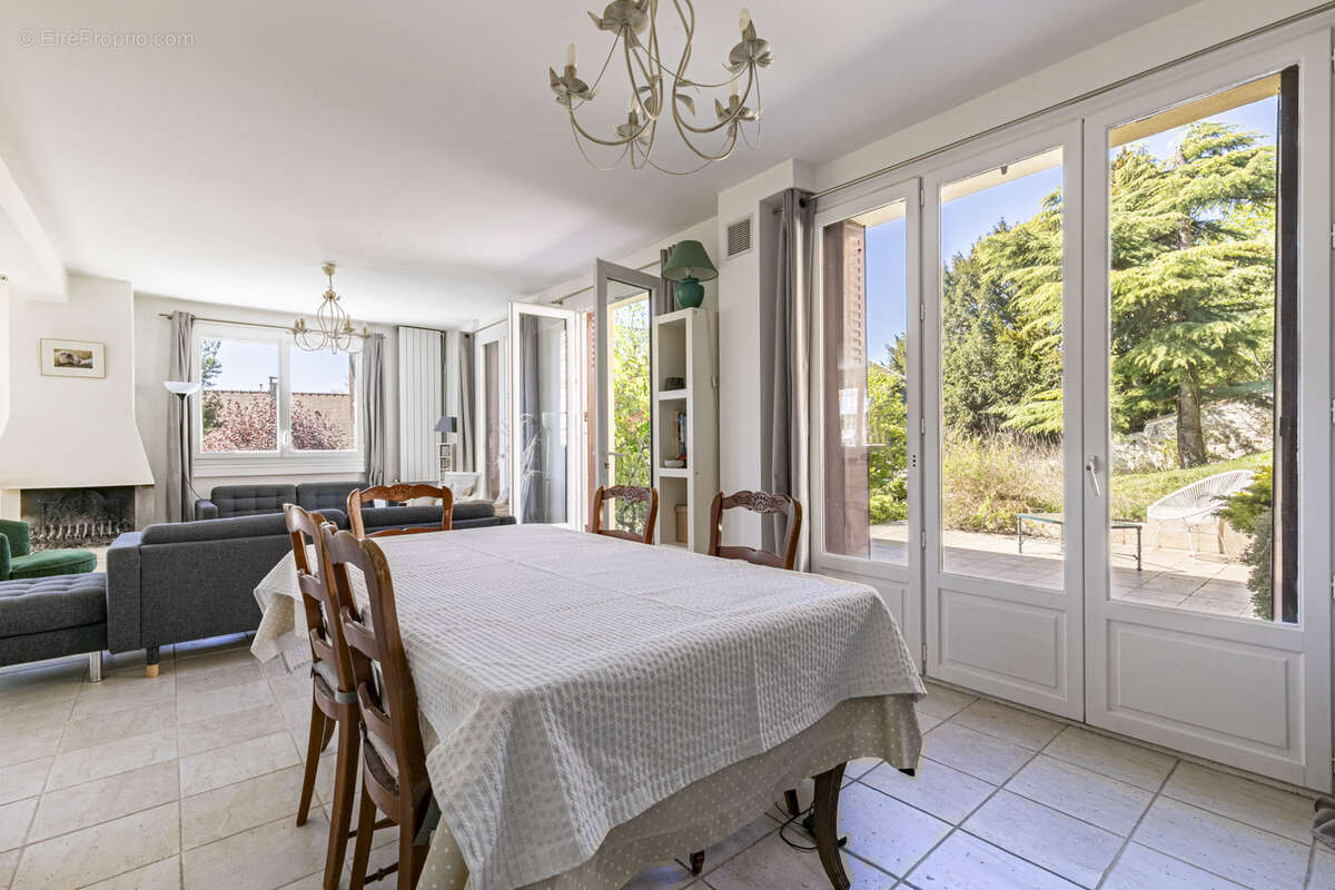 Maison à SAINT-GERMAIN-EN-LAYE