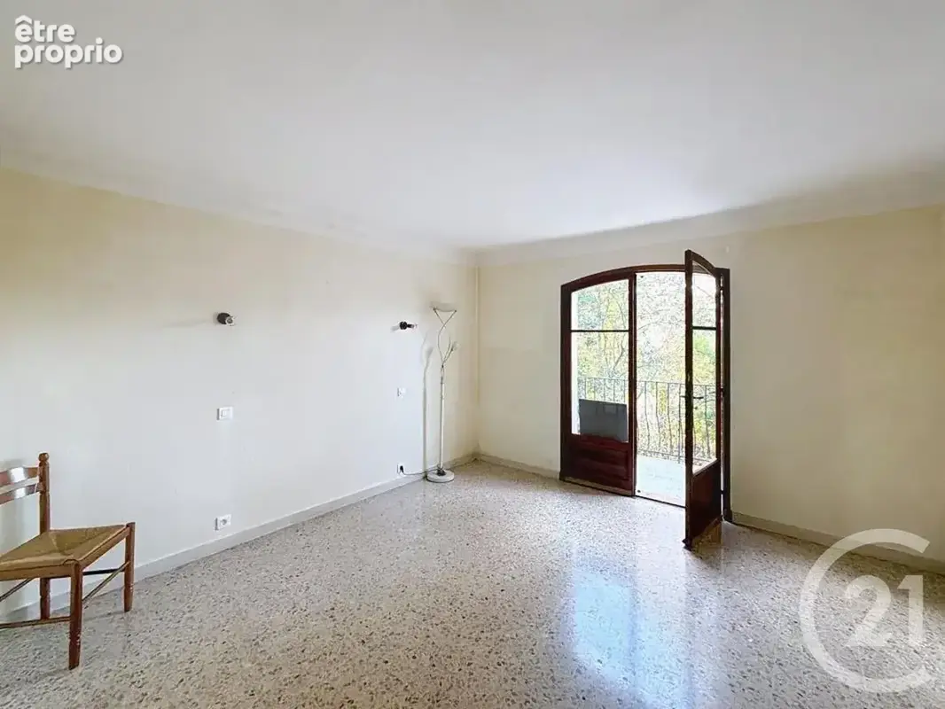 Maison 138 m² à Roquefort-Les-Pins  - photo 12