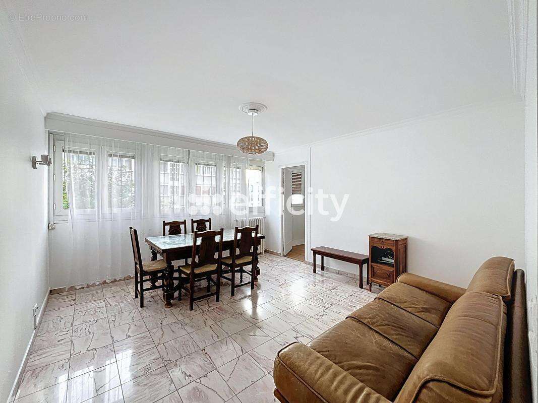 Appartement à MONTREUIL