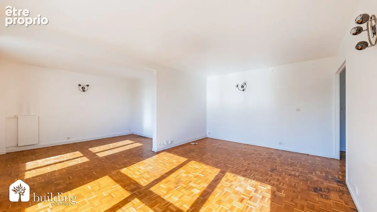 A vendre - Levallois-Perret Proche So ouest - Appartement 6 pièces de 104,95 m² avec balcon - photo 3