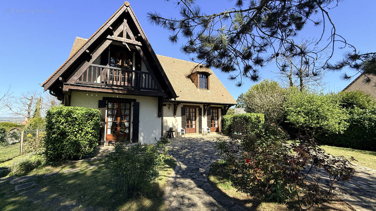 Maison à PLAISIR