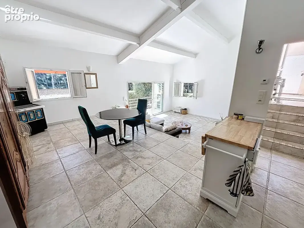 Maison 4 pièces 142 m² à vendre à Sanary-Sur-Mer (83110) - photo 3