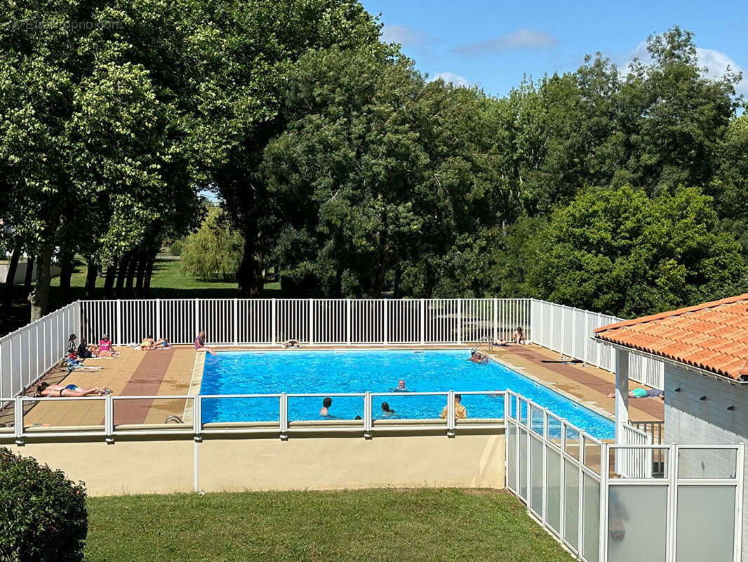 Appartement à VAUX-SUR-MER