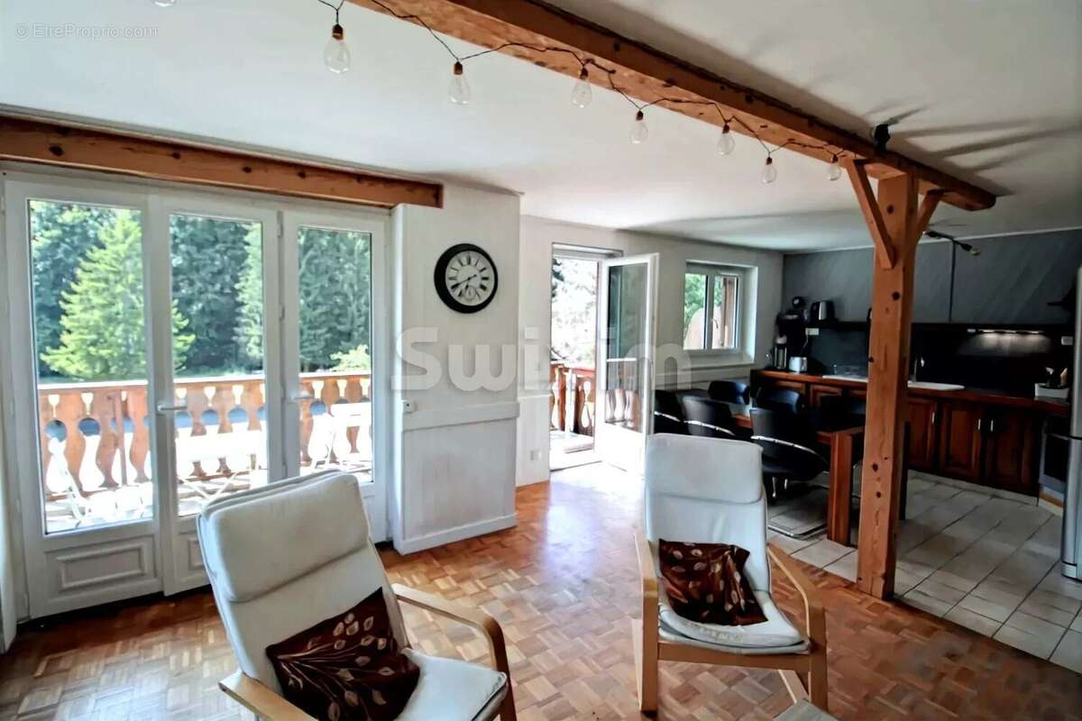 Appartement à SAINT-JEAN-DE-THOLOME