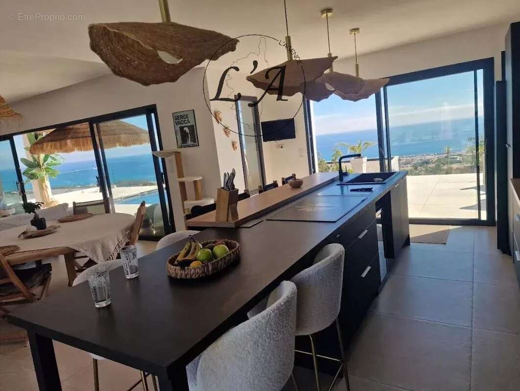 Appartement à SARI-SOLENZARA