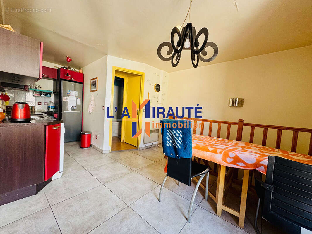 Appartement à HOUILLES