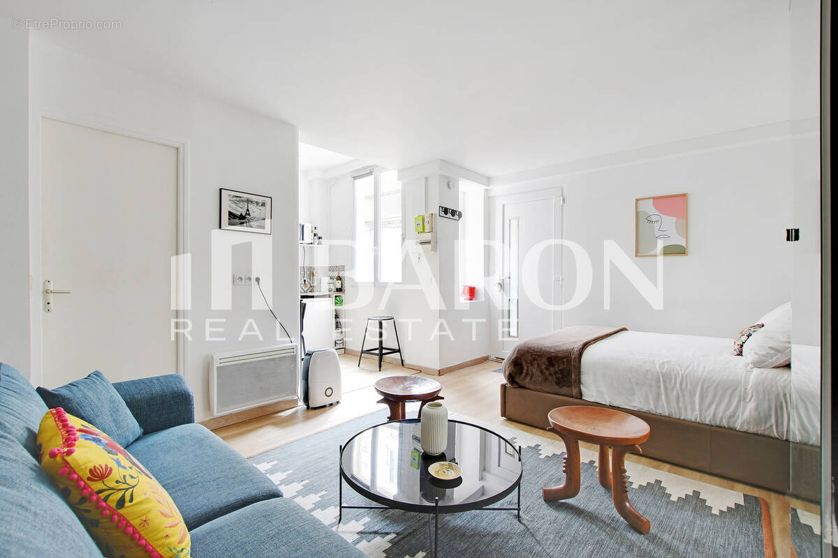 Appartement à PARIS-11E