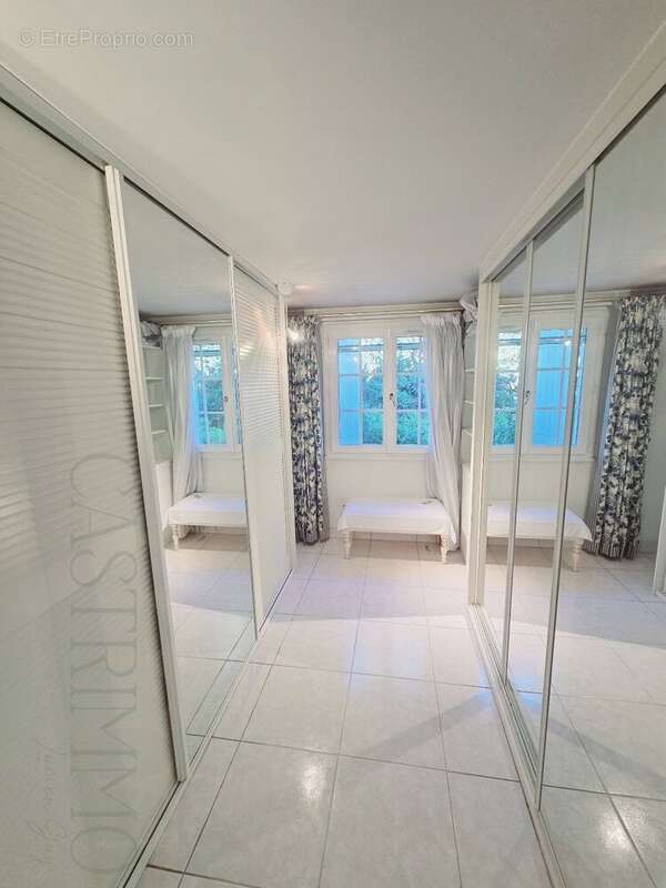 Maison à CASTELNAU-LE-LEZ