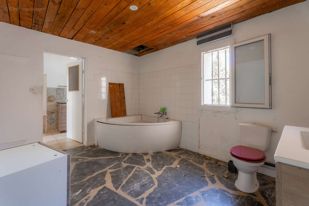 Appartement à LE THOLONET