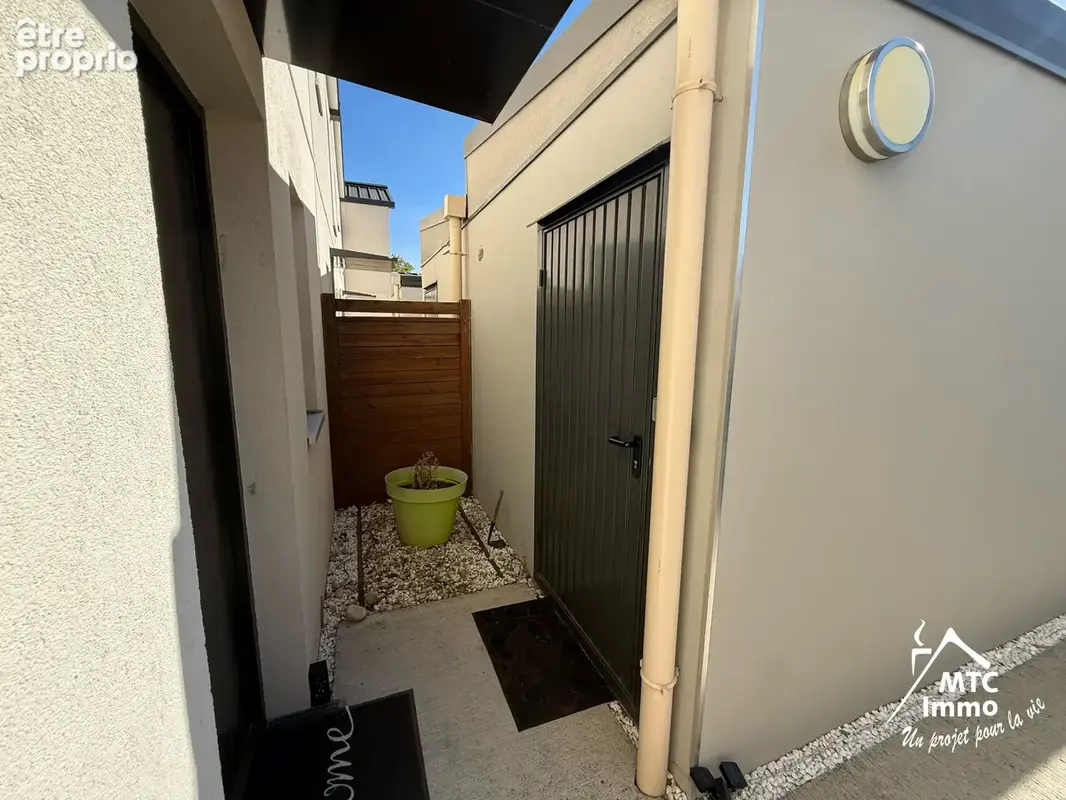 Maison 3 pièces de 2015 avec jardin, terrasse couverte et garage - photo 5