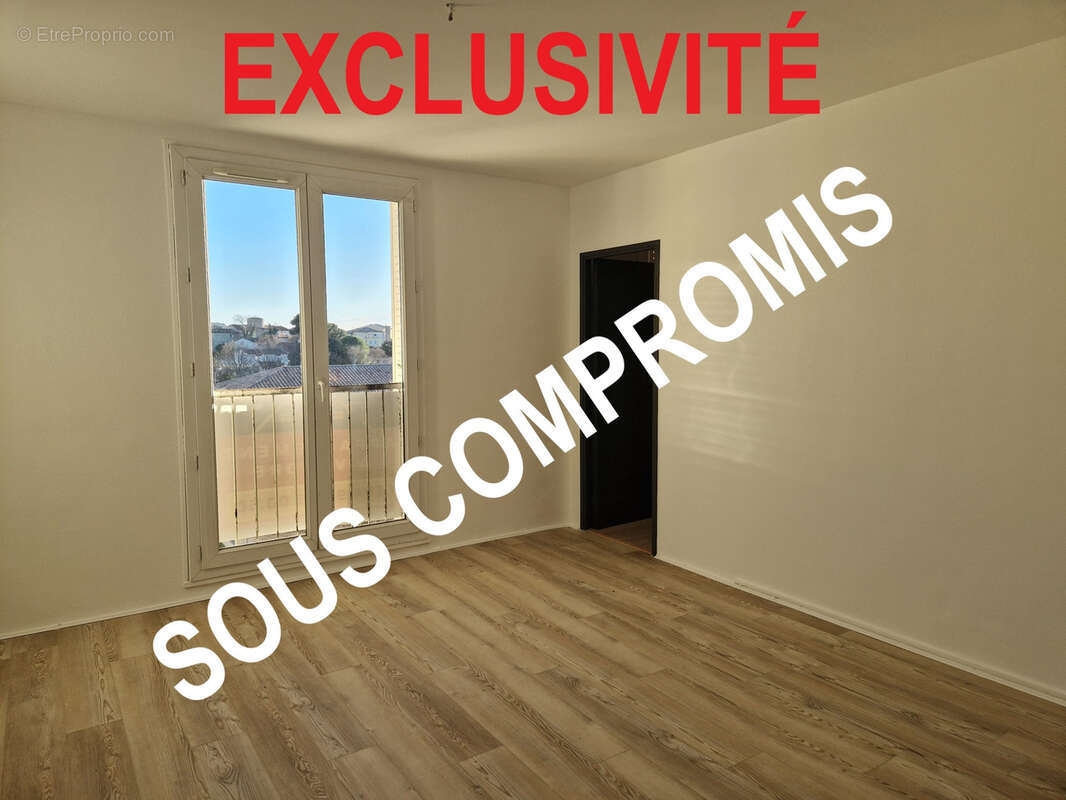 Appartement à VALREAS