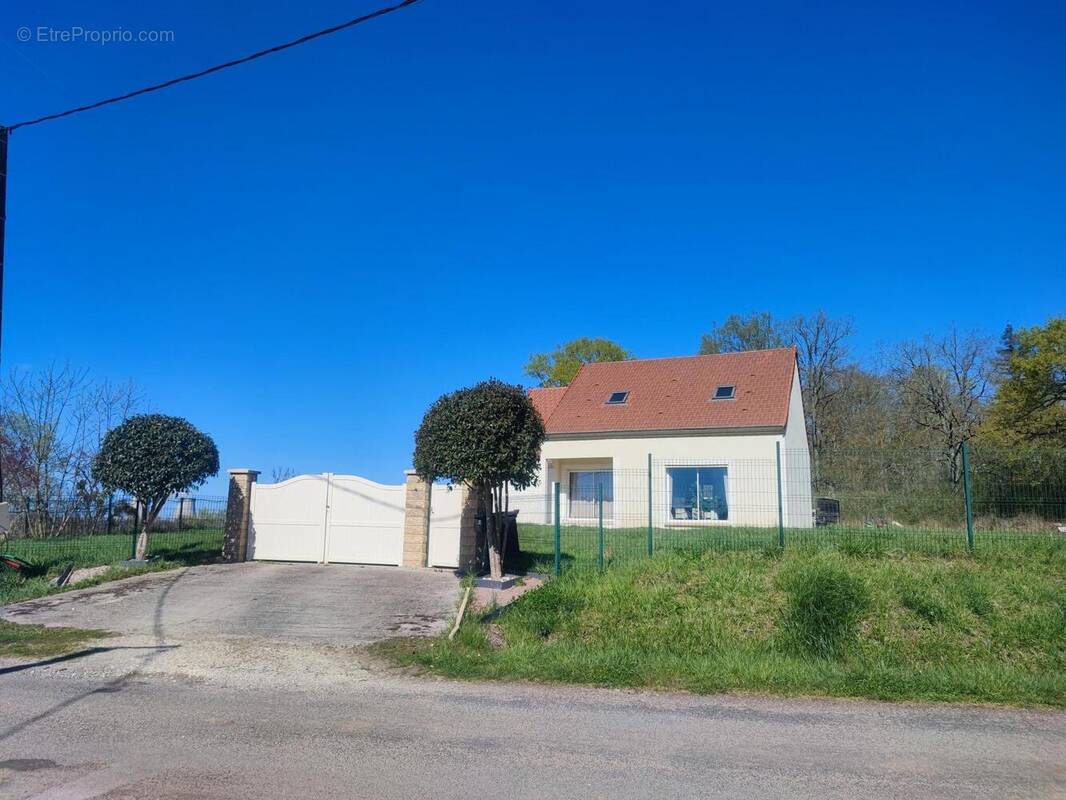 Photo 1 - Maison à LA CELLE-SUR-LOIRE
