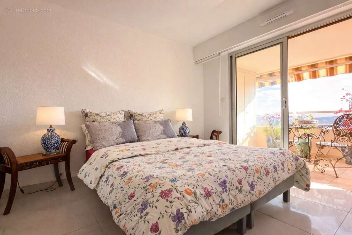 Appartement à LE LAVANDOU