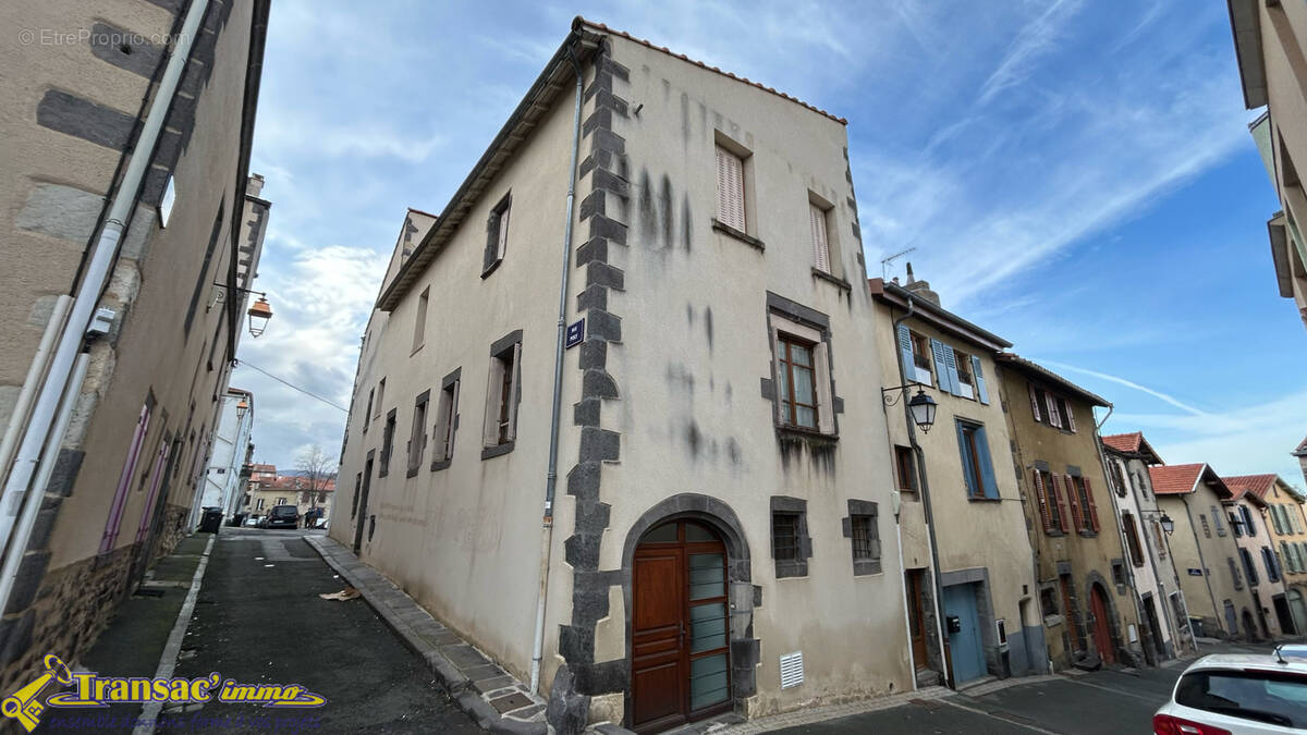 Appartement à CLERMONT-FERRAND