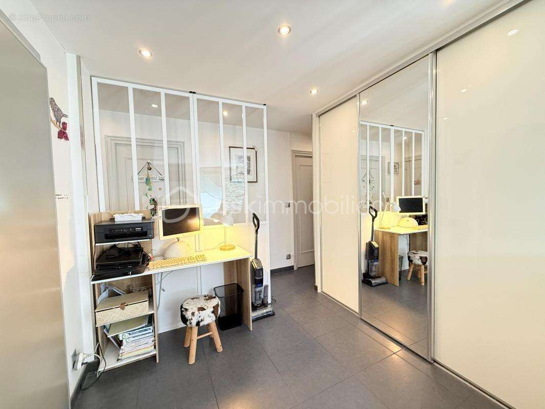 Appartement à NEUILLY-PLAISANCE