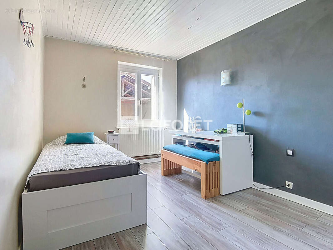 Maison à AMBERIEUX-EN-DOMBES