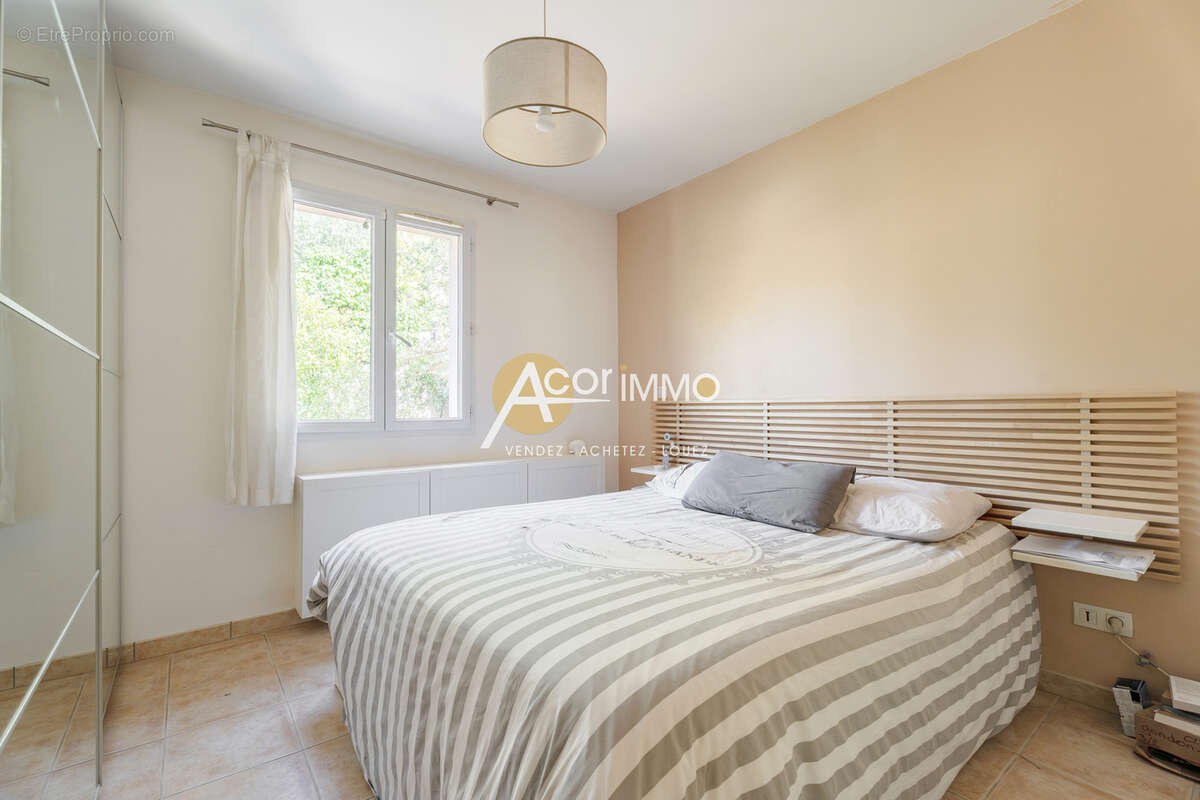 Les 4 chemins des Routes - VILLA T4 sur terrain de 772m2 - photo 14